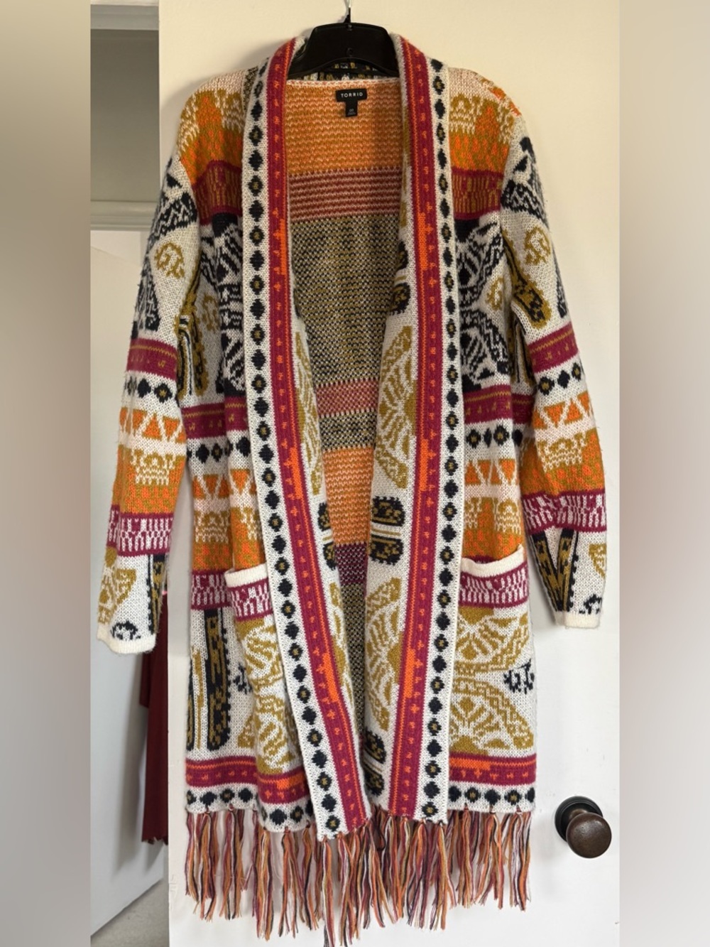 LAST CHANCE. Torrid Multicolor Open-Front Cardigan — Torrid size 00